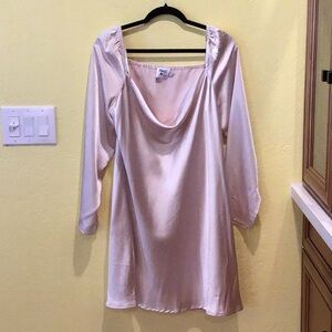 Princess Polly large 14 Elegant Cream Satin Slip z2